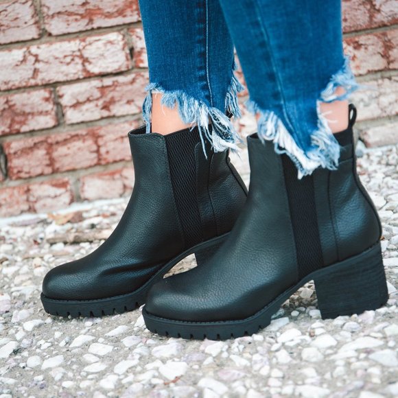Mia colten chelsea boot Clearance